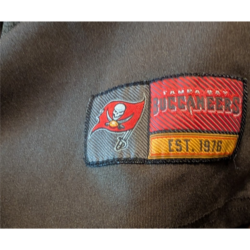 Tampa Bay Buccaneers NFL Lightweight‎ 1/4 Zip Jacket Men's Size XL Red Black - Picture 6 of 7